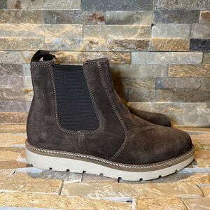 NWT Alpine Design Chocolate Leather Chelsea Slip-On Boot Women's Size 8